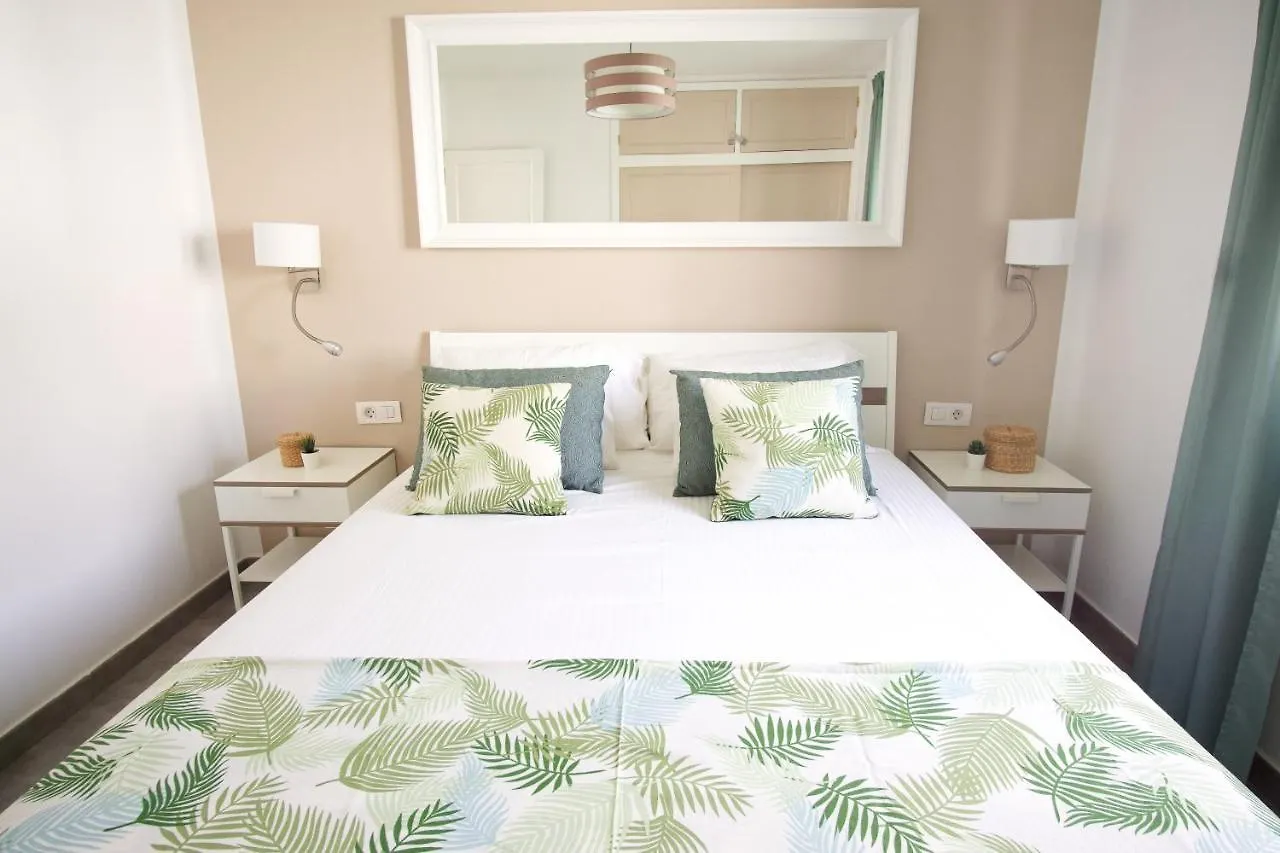 פוארטו דל כרמן Apartment Portonovo Casa Martin - Swimming Pool - Good Wifi - Old Town 0*, פוארטו דל כרמן