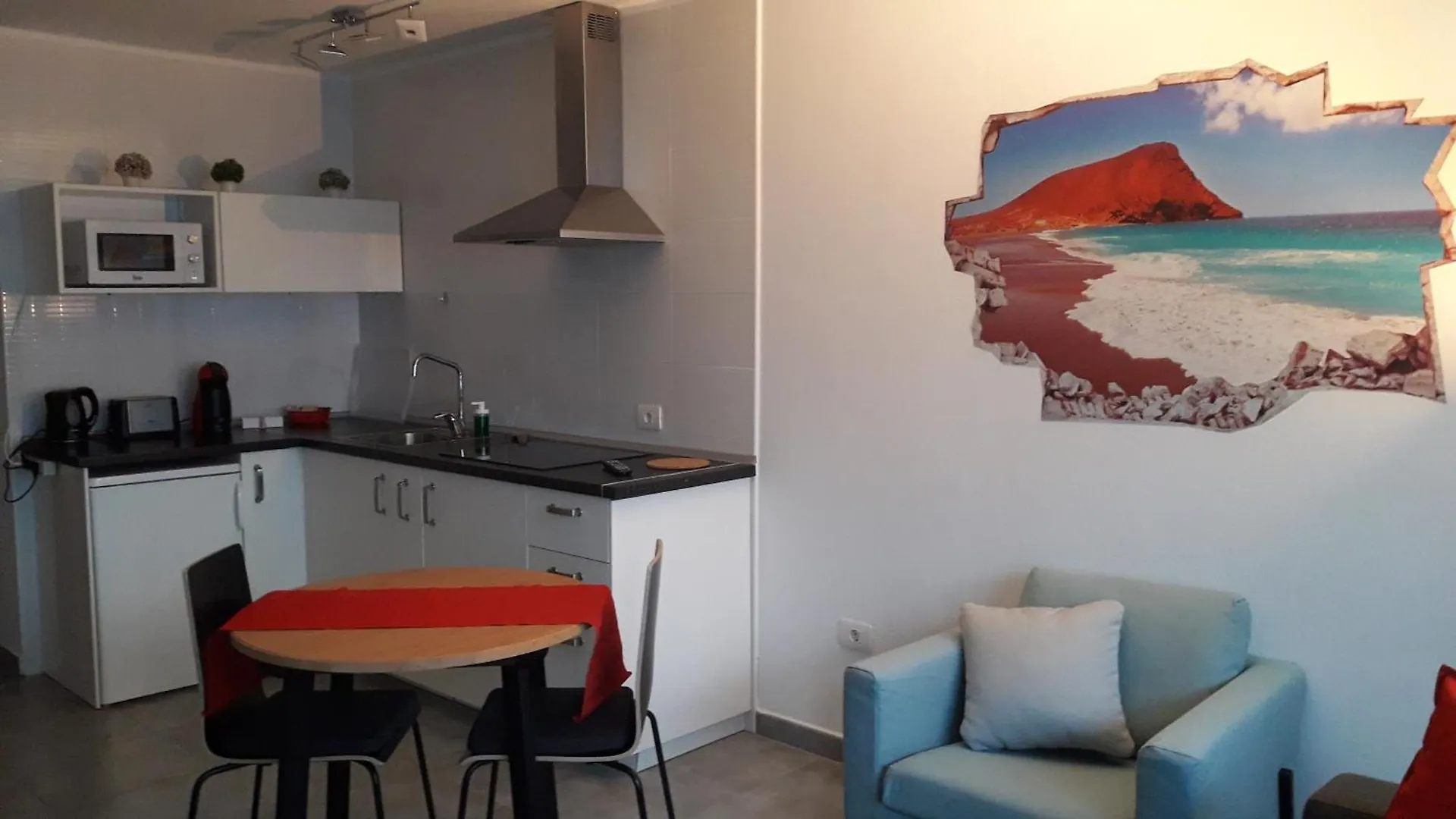 פוארטו דל כרמן Apartment Portonovo Casa Martin - Swimming Pool - Good Wifi - Old Town פוארטו דל כרמן